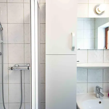 Eller 79 Apartment