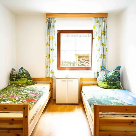 Eller 79 Apartment *